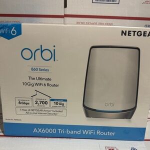 NETGEAR Orbi 860 Series AX6000 Tri-band WiFi 6 Router - White and Gray